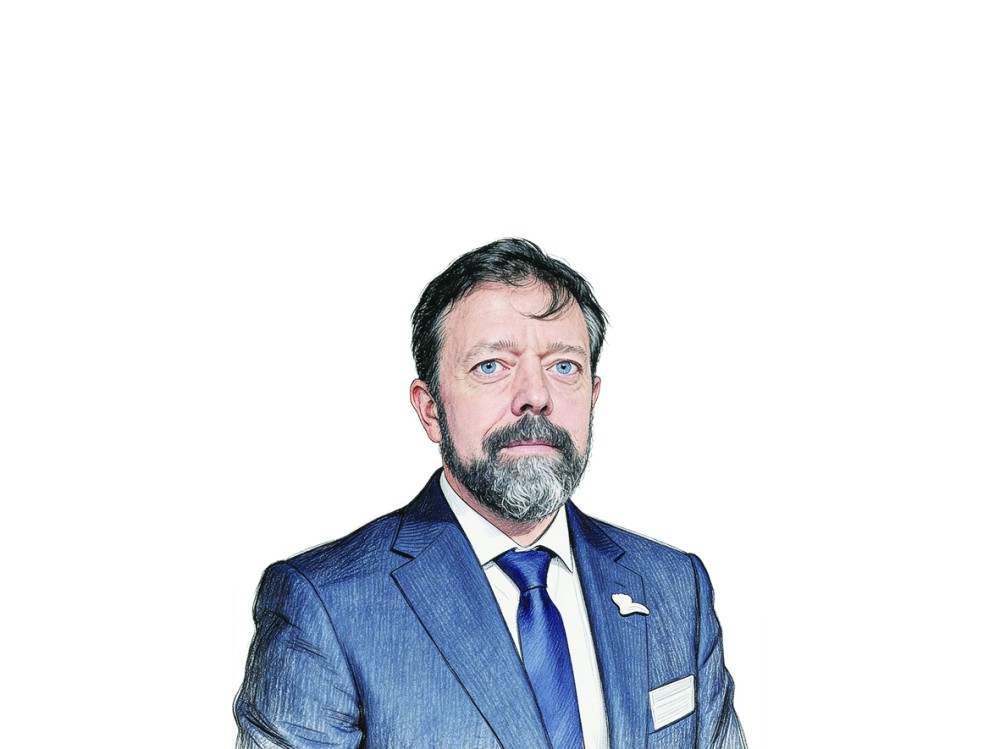 5-Alex Parle.jpg