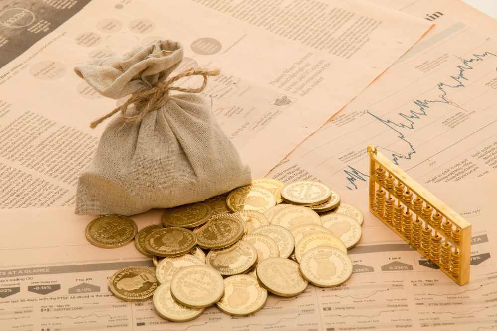 推动跨境投融资便利化，要贴合企业需求