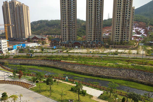 【新时代·幸福美丽新边疆】坝光社区:学有所教,病有所医 昔日小渔村